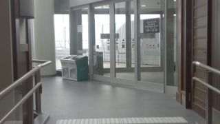 店舗案内もしてくれました