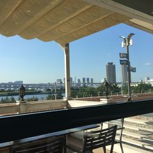 海外にいるよう