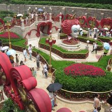 アリス イン ワンダーランド メイズ (愛麗糸夢遊仙境迷宮)