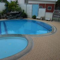 ２階にはプールもあります