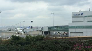 鹿児島市内までは、バスで約１時間