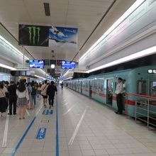 西鉄天神駅構内