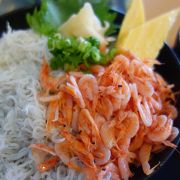 ここの桜海老丼が私の定番です。駿河湾といったら桜海老です。