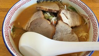 ランチタイム満席