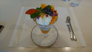 2年ぶりのマンゴーパフェ!!