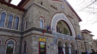 列車の本数はかなり少ない