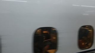 きれいな新幹線です