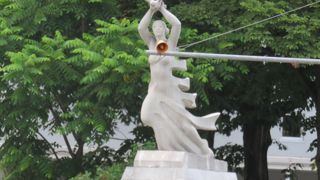 セメントで制作された・・・