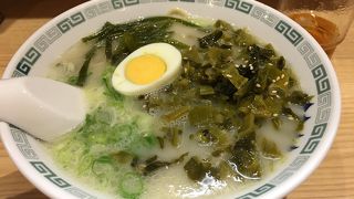 阿蘇ラーメンにはチャーシューとマー油がない。