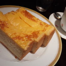 チーズトースト