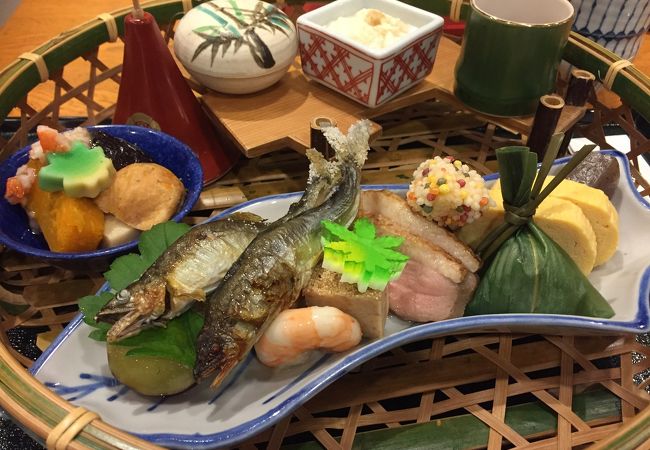 リーガロイヤルホテルの地下の和食