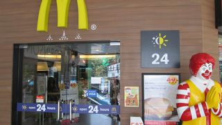 マクドナルド (ロビンソン スクンビット店)