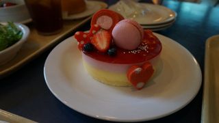 ホールケーキ