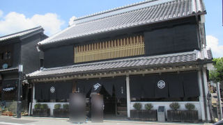 火事対策、こんなところまで漆喰が。