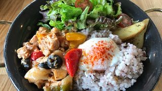 長めの良いカフェレストラン