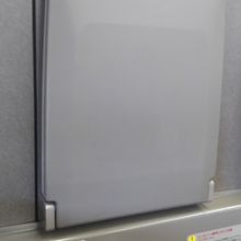 デッキ側の座席にのみコンセントがあります。