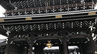 東本願寺の正門