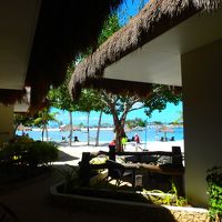 部屋からビーチへ