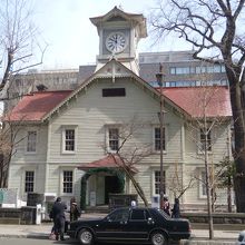 背景のビルが入ってもそれはそれでいいと思う・・・