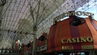 無料のアーケードショー