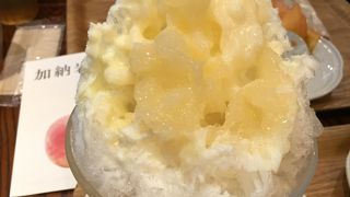 夏といえば雪くまです！加納岩の桃メニューがお勧めです！！