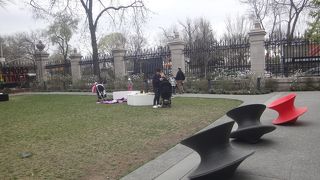 無料の庭で楽しめる