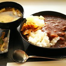 このカレー、やめられない！