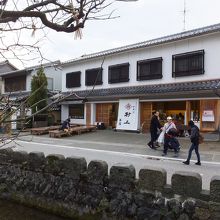 大きいお店です。