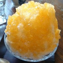 自家製あんずシロップのかき氷