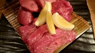炭火焼肉 なかはら