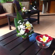 テーブルの花