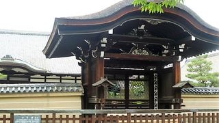 [小子房]で光厳上皇が政務！