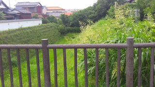 偶然見つけた川越城の門