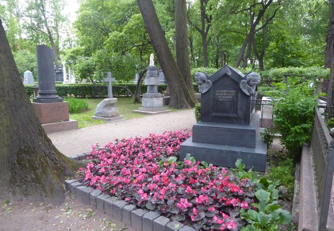 世界的に有名なロシア文化人が埋葬されている墓地