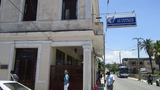 コヒマルにあるヘミングウェイゆかりのレストランで、昼食を食べました。