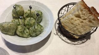 自家製フォカッチャがおすすめ！