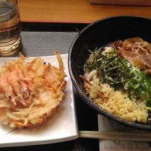 肉ぶっかけうどん