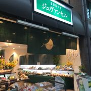 抹茶味が印象的なお店