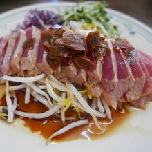 刺身タタキ（ご飯・味噌汁・サラダつき）