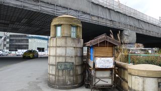 日本銀行のすぐ近くです