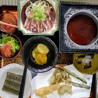 夕食はお部屋で