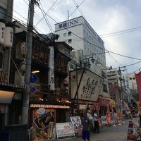 新世界の歓楽街から。 建物を