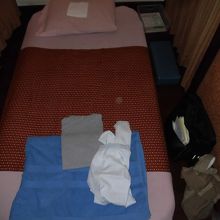 タイ古式マッサージは着替えて受けます