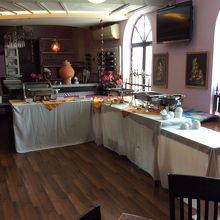 ビュッフェスタイル