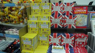 必ず寄りましょう。楽しいグッズがいっぱい