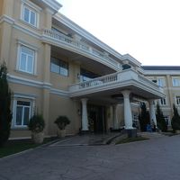 ゴージャスな感じの外観