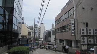 市ヶ谷の急な坂