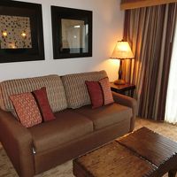 テレビを見るのに最適なソファー