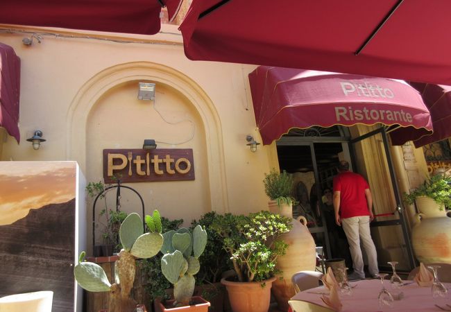 駅近、便利なシチリア料理レストラン