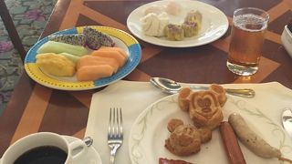 お料理より可愛い衣装のキャラクターがメイン